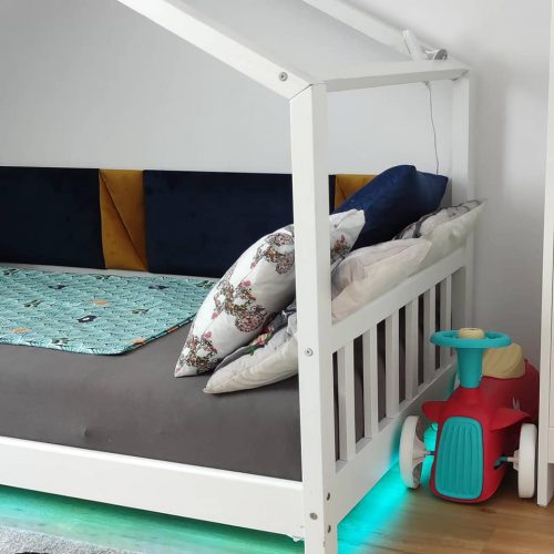 226210923_305616424676405_4364828985887101098_n