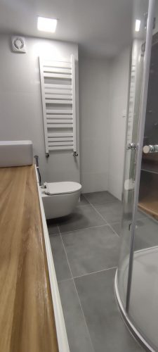 242697887_343968654174515_2285527373784990016_n