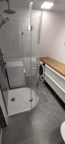 242704938_343968580841189_8100172194748947359_n